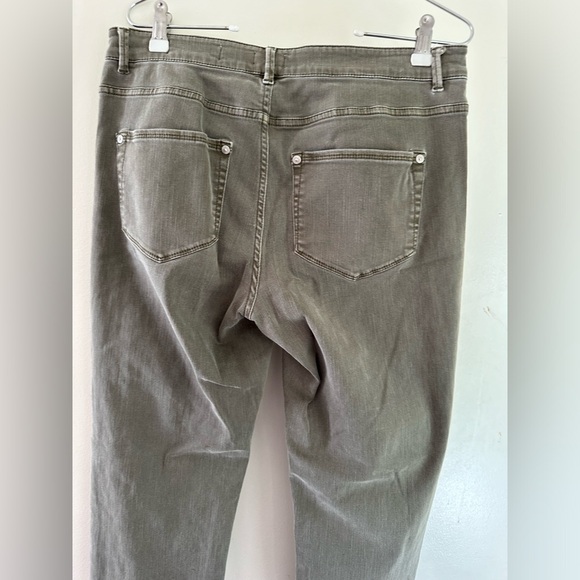 J Jill denim authentic fit cropped women’s green pants size 8 - Picture 5 of 12